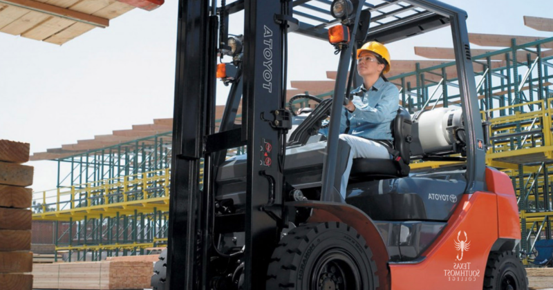 Texas-Southmost-College-Forklift